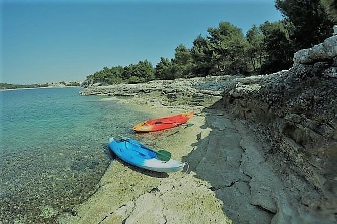 1.5-hour Clear Kayak Rentals: Explore Verudela Cave & Islands - Paddling through Stoja Bay