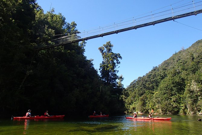 1 Day Sea Kayak Rental - Split Apple Rock gives the paddle a clear landmark