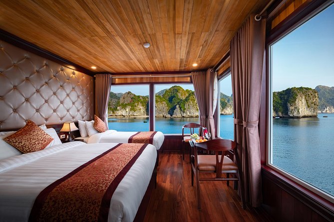 1 night Halong Bay Cruise-Titov Island,Surprise Cave,kayak,meals - Getting from Hanoi to the pier