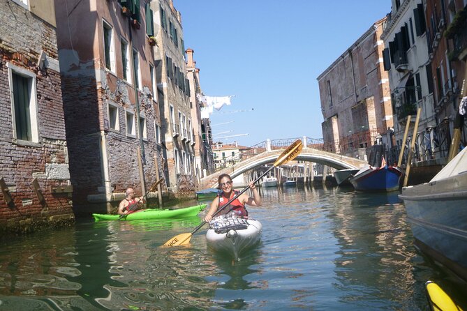 2 Hour Venice Canal Kayak Tour - Premium experience by day - Two Hours at a Premium Price