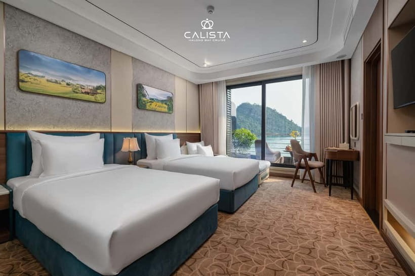 2D1N Halong Bay 6-Star Cruise: Fine Dining, Cave & Kayaking - Sunset Cooking Class and Dinner Onboard