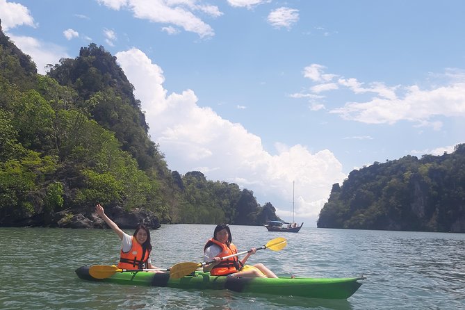 5 Hours Kilim Mangrove Kayaking Sharing Tour (With Hotel Pickup) - The Boat Ride Through Kilim Geoforest Park