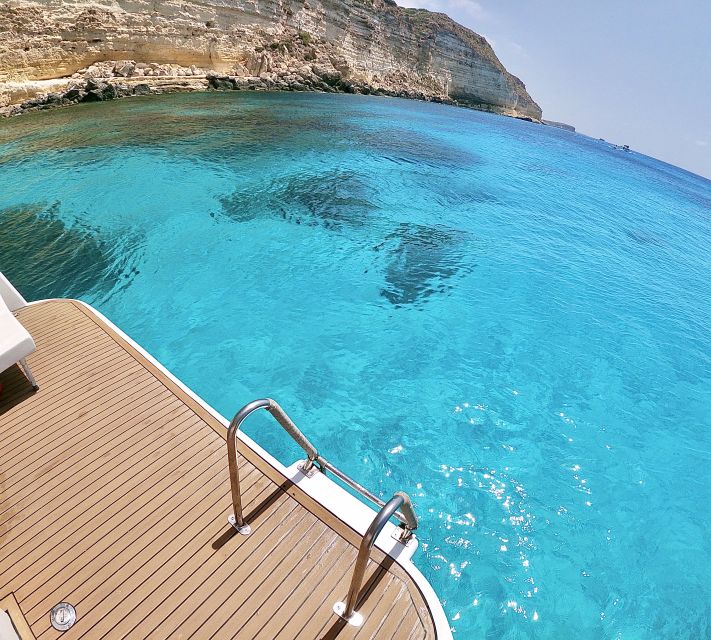 5 hours Lampedusa: Boat Tour with panino SUP e snorkeling - Who will enjoy this Lampedusa boat trip most