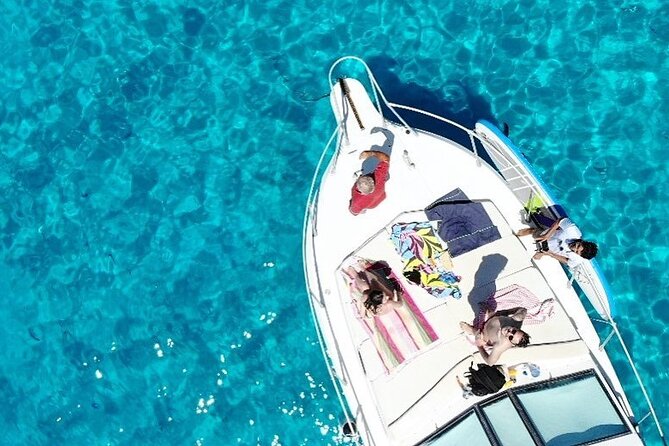 7 hours Boat trip to Lampedusa lunch, SUP and Snorkeling - The crew and the feeling on board
