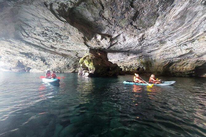 Adventure to the caves by canoe - Key points to know before booking