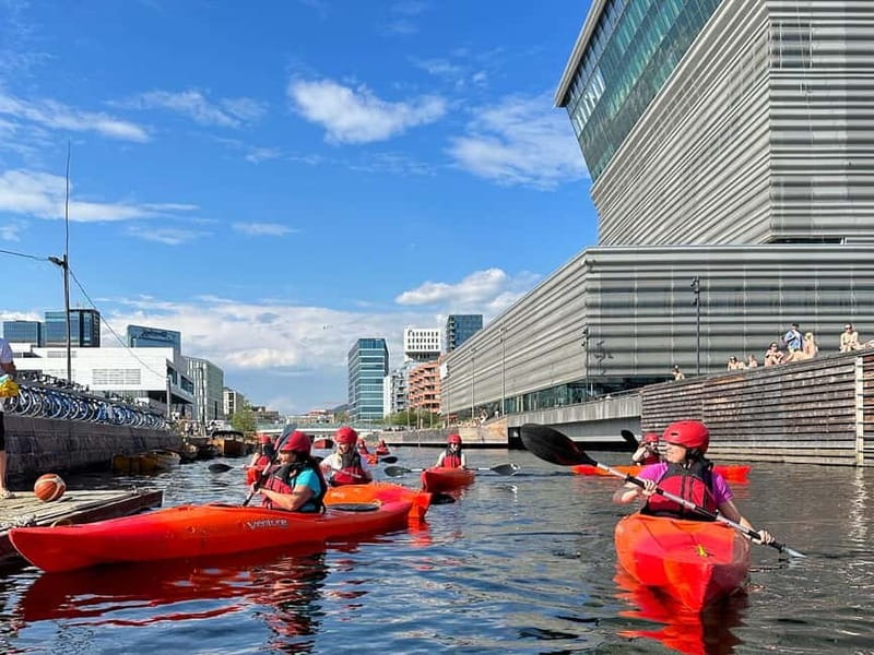 Akerselva River: Urban Paddling Adventure Kayak Tour - What to wear and bring for a dry finish