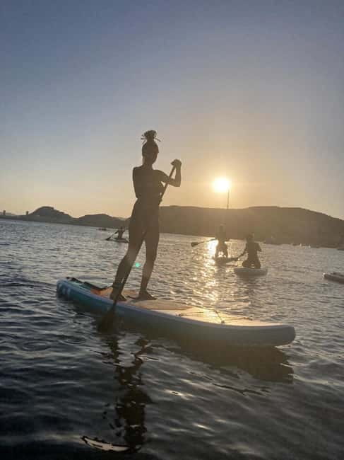 Alicante: Stand-Up Paddleboard Rental - What to bring for a comfortable outing