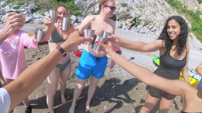 Amalfi: Kayak-Snorkel to Pandora Cave, Hidden Beach & Drinks - The Sulfur Cave and its unusual spring