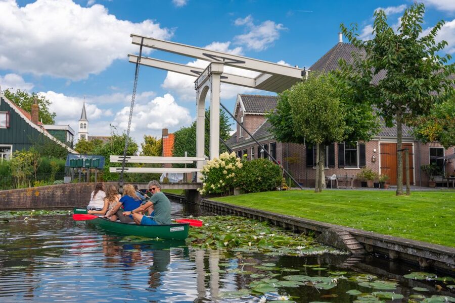 Amsterdam 5-Hour Guided Canoe Trip in the Wetlands - Should You Book the Wetlands Canoe Trip?