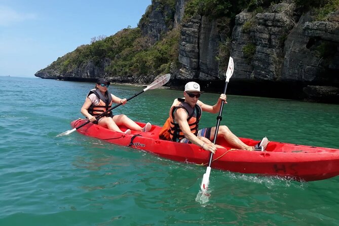 Ang Thong: Marine Park Full-Day Kayaking & Snorkeling Tour - Lunch afloat and a welcome break