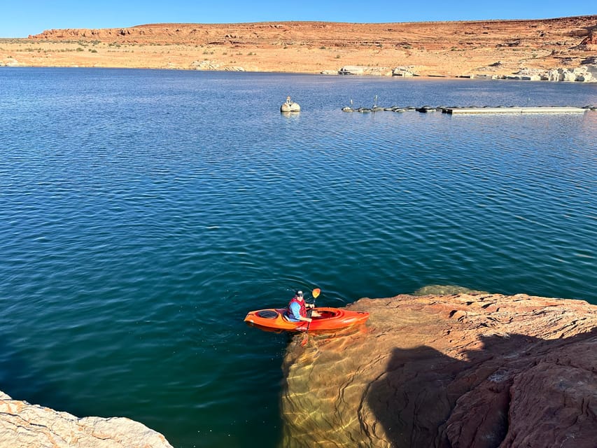 Antelope Canyon Lake Powell: Guided Kayaking & Hike Tour - Getting started on Lake Powell