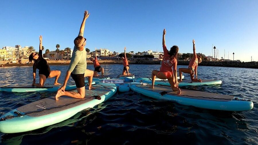 Arguineguín: Stand-up Paddleboard Yoga Class with Instructor - Key points to know before booking