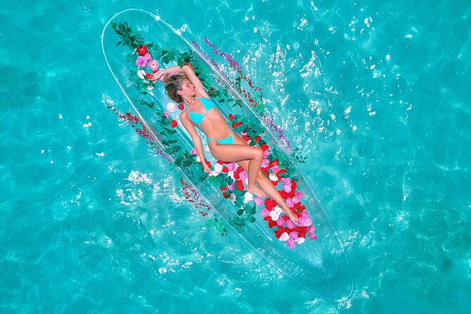Aruba‘s #1 Clear Kayak INSTANT DELIVERY@arubaphotoshootexperience - The mirror, the briefing, and the first poses