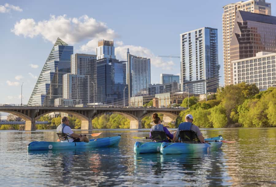 Austin: Downtown Skyline Kayaking Tour - Lady Bird Lake and Austin’s skyline