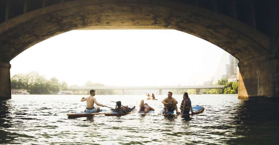 Austin: Lady Bird Lake Stand-Up Paddleboard Rental - Downtown skyline and Congress Avenue Bridge