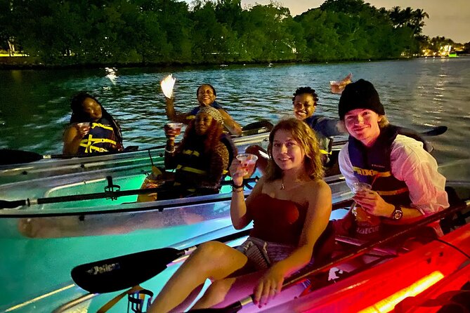 Austin Texas Night Clear Kayaking Glow Tour - Getting Comfortable in a Tandem Kayak