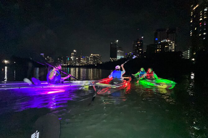 Austin Texas Night Clear Kayaking Glow Tour - How Wet and Active Is the Tour?