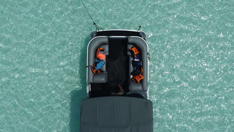 Bacalar: 3-hr Pontoon Boat Tour with Beach Club + Kayaks - Starting at the panoramic observatory