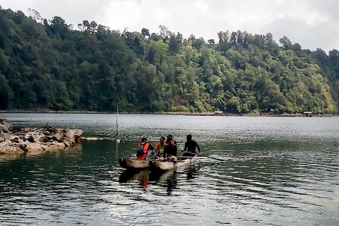 Bali Jungle Trekking and Lake Canoeing Tour - Wanagiri Peak and the first look at Buyan Lake