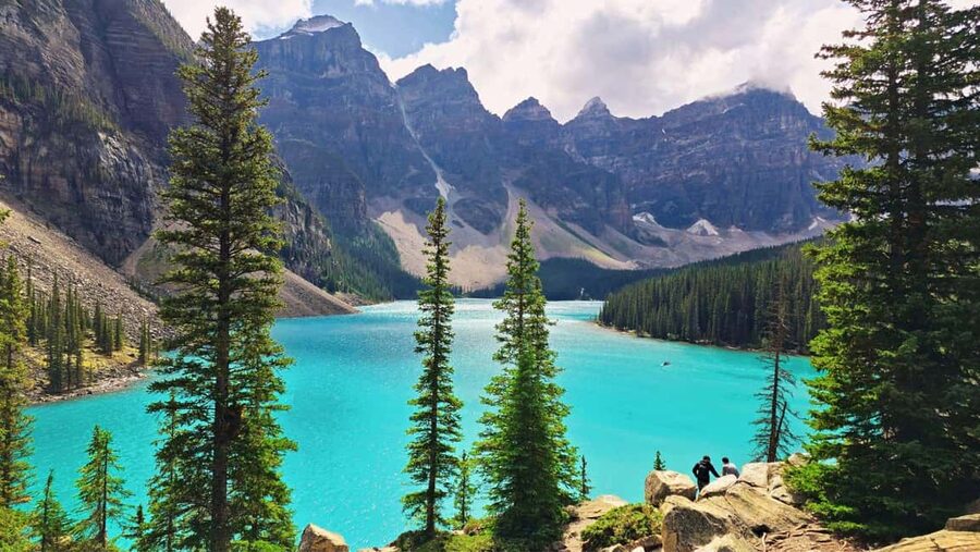 Banff/Canmore Moraine Lake & Lake Louise-Hike/Canoe/Sightsee - The guide can shape your whole day