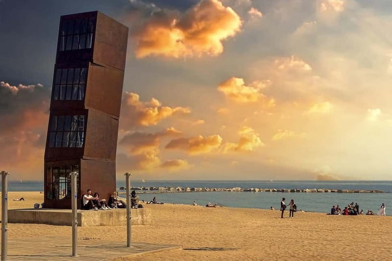 Barcelona: Sunrise or Sunset Paddle Surf with Photos - Is $53 good value?