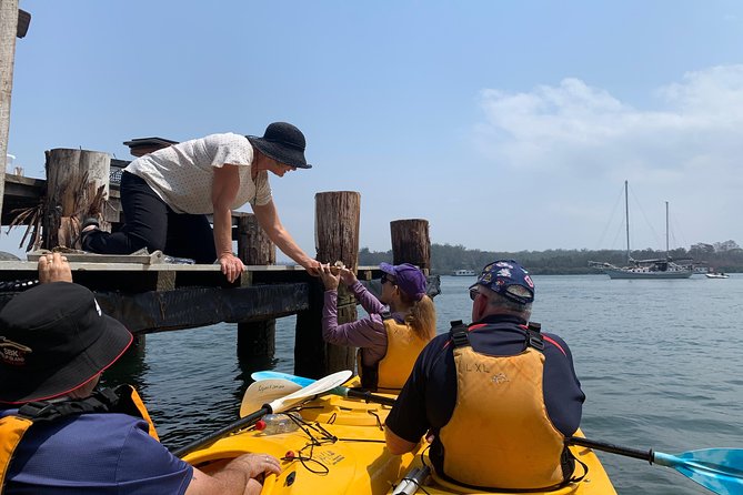 Batemans Bay Oyster Tasting Kayak Tour - The Oyster Shed tasting stop