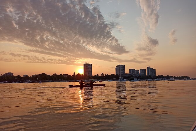 Belgrade sunset kayak tour - Sunset timing and the pace on the water