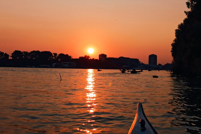 Belgrade sunset kayak tour - Who will enjoy this private river trip