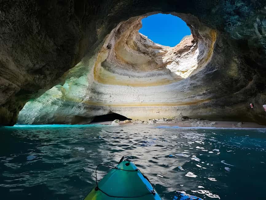 Benagil: Kayak Tour to Benagil Caves – Small Group - Arriving at O Algar and Getting Ready