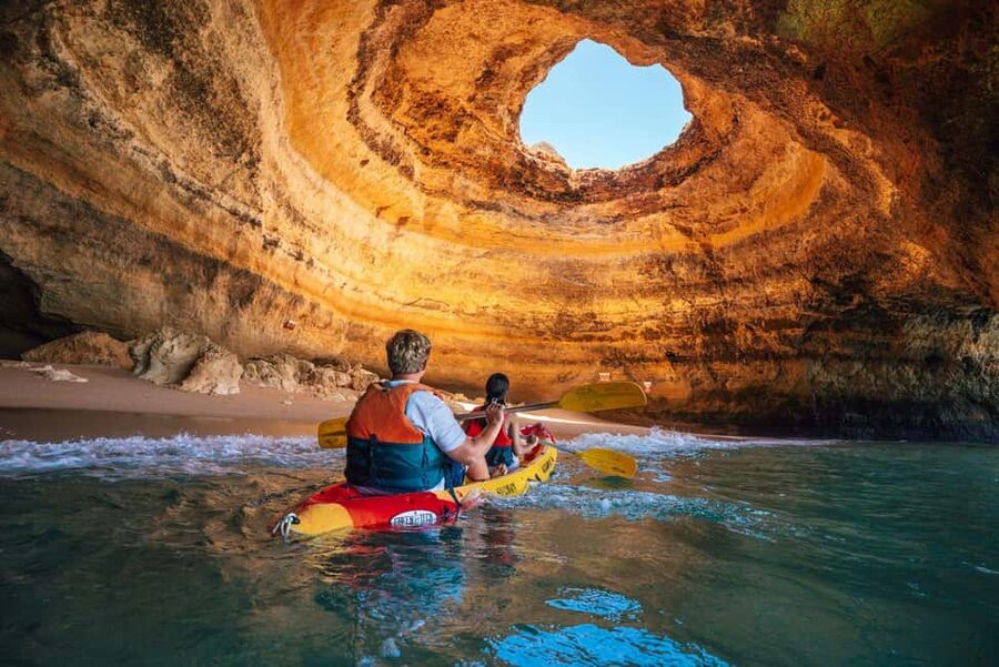 Benagil: Kayaking Tour to the Benagil Cave (Free Shower) - Key points before you book