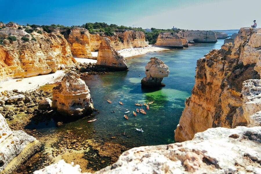 Benagil: Sunrise kayak tour Benagil caves and secret spots - Why the sunrise timing matters at Benagil