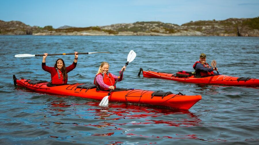Bergen: Øygarden Islets Guided Kayaking Tour - Leaving Bergen for Øygarden’s island maze