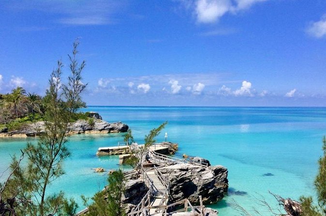 Bermuda Kayak Eco-Tour - Paddling through Paradise Lakes