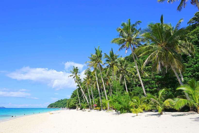 Boracay: Island Hopping with Crystal Kayak & Helmet Diving - What this six-hour Boracay outing is really like