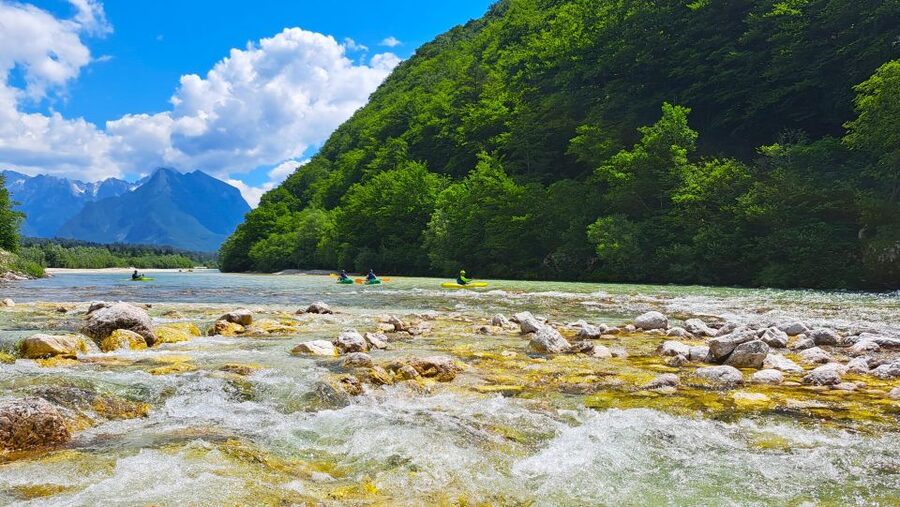 Bovec: Iconic Sit-on-Top Kayak Tour on Soča River +FREEphoto - What the group size means on the water