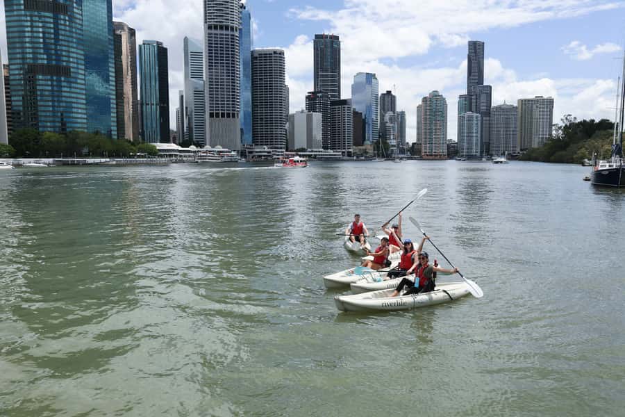 Brisbane: 2-Hour Kayak Hire on Brisbane River - Starting at the Kangaroo Point Adventure Centre