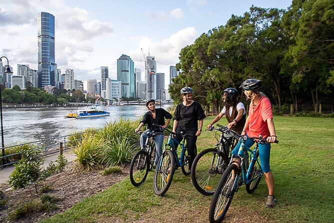 Brisbane Kayak, Bike - Through the City Botanic Gardens