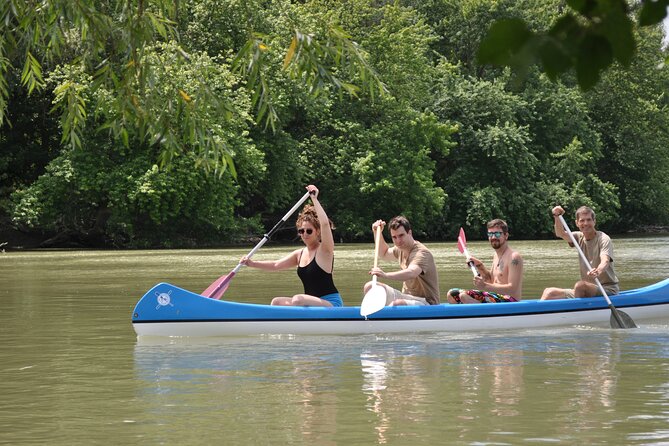 Budapest North Canoe Trip - Paddling up the attractive river branch