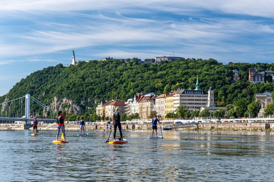 Budapest: Standup Paddleboarding Tour - The opening lesson: getting comfortable on a heavy board