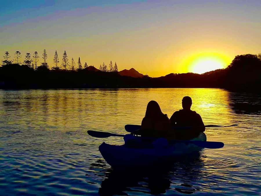 Byron Bay: Brunswick River Sunset Kayak Tour - Paddling into the late afternoon
