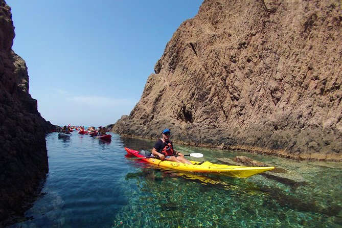 Cabo de Gata Active. Guided kayak and snorkel route through coves of the Natural Park - How good are the guides?