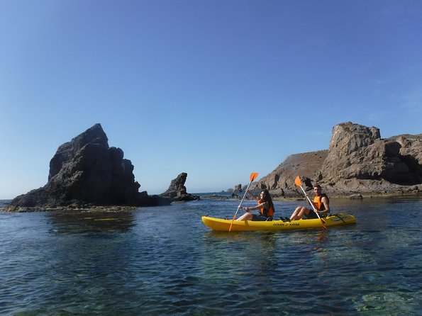 Cabo de Gata: Tour en kayak y snorkel full face + fotos incluidas - Starting near Paraje la Fabriquilla