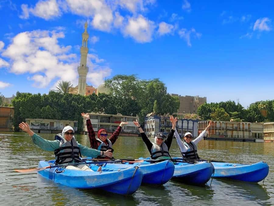 Cairo: Guided Kayaking Tour on the Nile River - Staying comfortable on the Nile