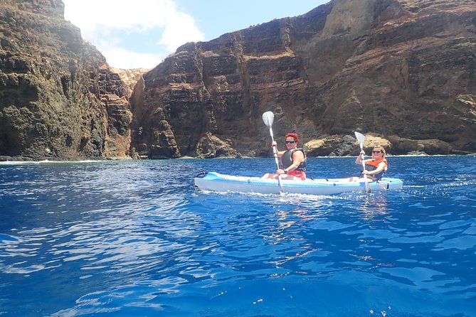 Calheta Kayak Tour - Route two: Cal Islet and its two caves