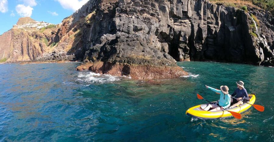 Câmara de Lobos: Private Guided Kayaking Tour in Madeira - Starting from Câmara de Lobos Bay