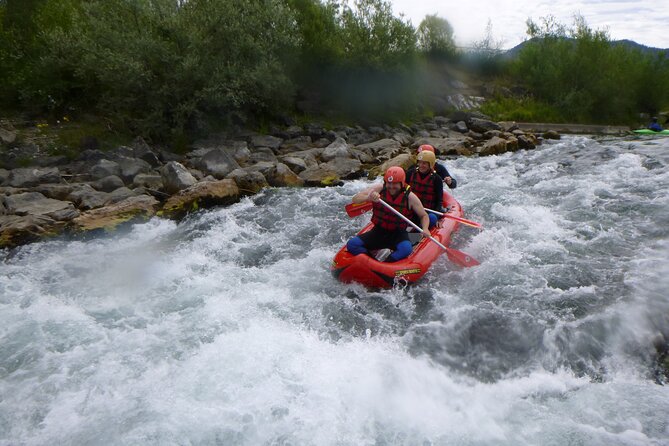 Canoe tour in the Allgäu - The rapids are lively, not intimidating