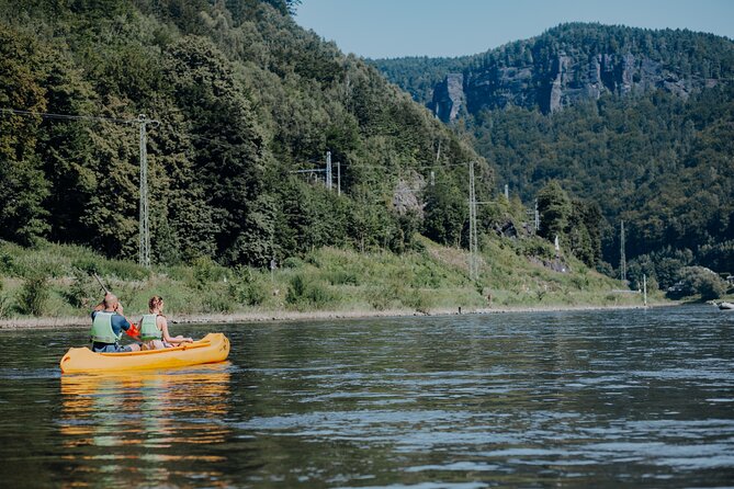 Canoeing on the Elbe river + Bike rental from Děčín to Bad Schandau - What the equipment package really adds