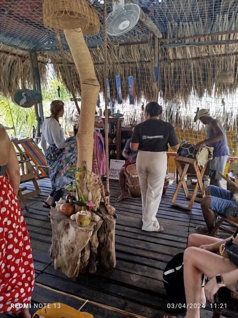 Cartagena: FISHERMEN'S ISLAND IN THE MANGROVES by canoe - Who will enjoy this canoe trip most?