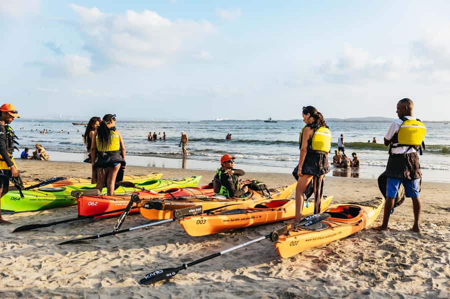 Cartagena: Sunset Sea Kayaking Tour - The guides make the difference