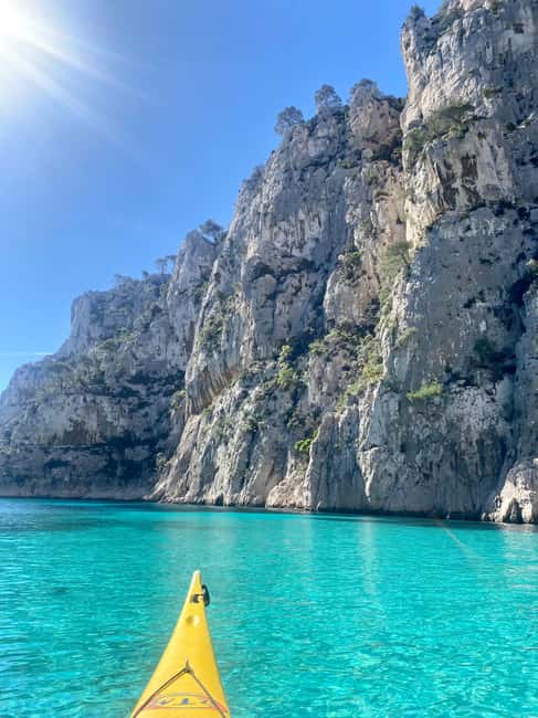 Cassis: Calanques National Park Sea Kayaking Tour - Setting out from Cassis toward the calanques